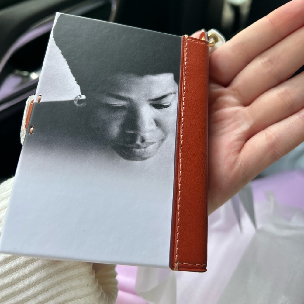 coach book charm / i know why the caged bird sings - Picture 3 of 3